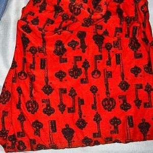 Lularoe TC Leggings (Keys)